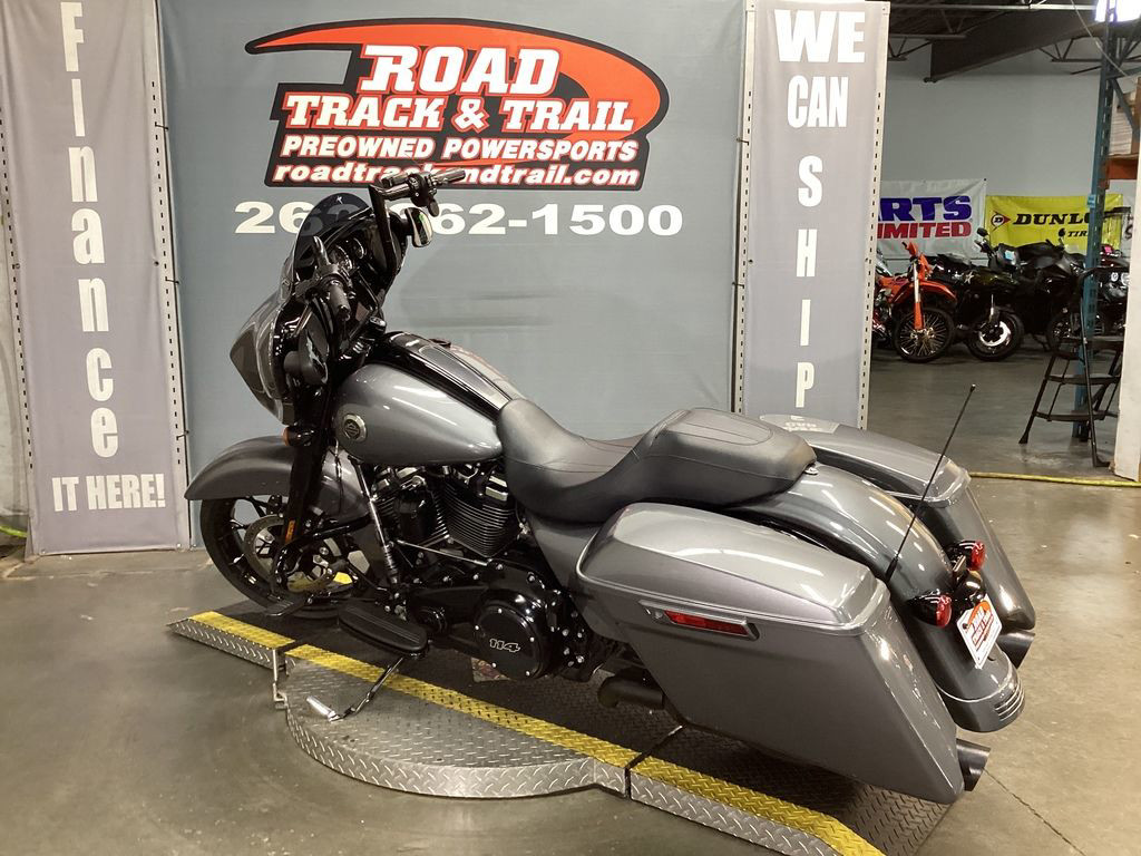 Street Glide® Special