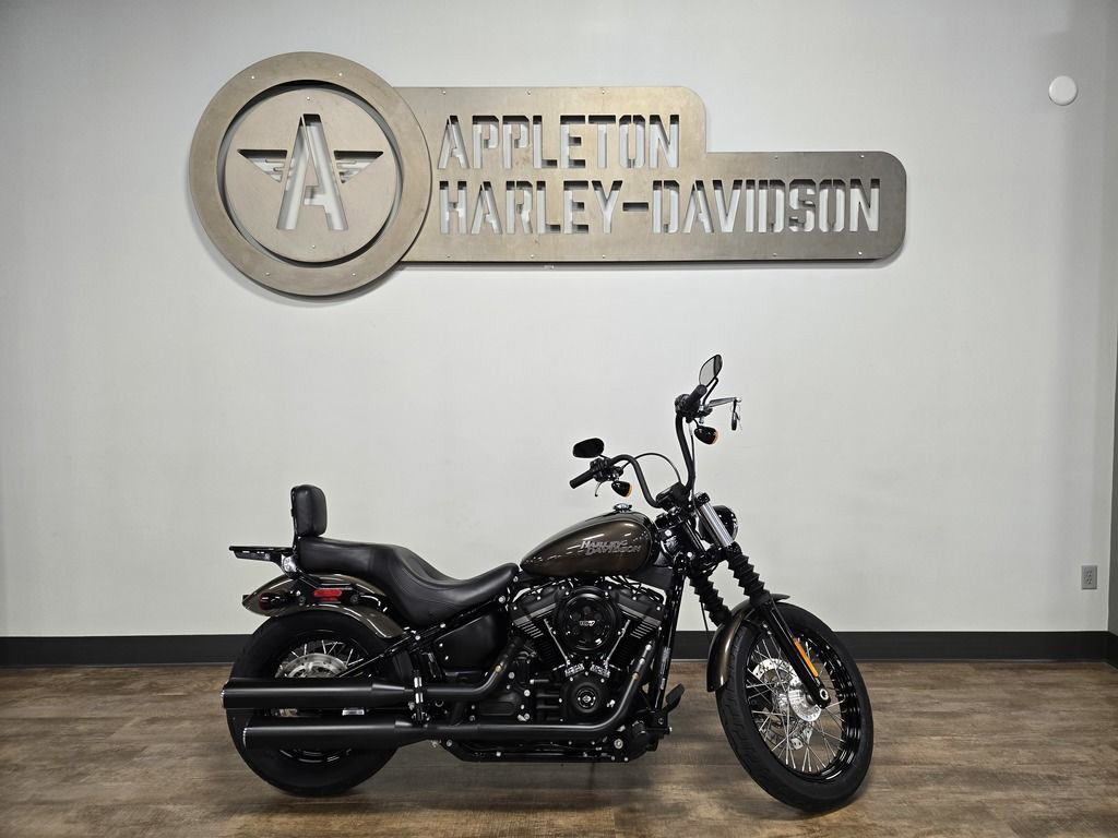 Street Bob®