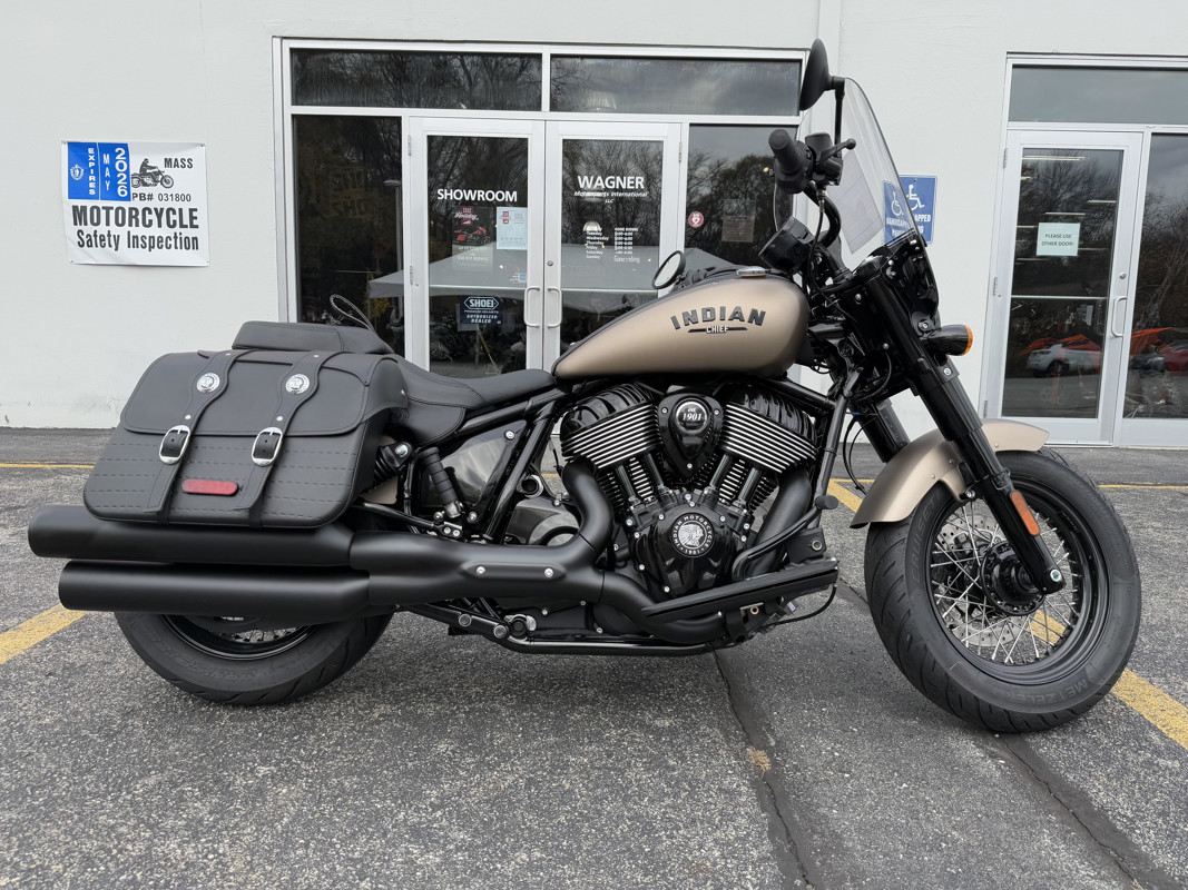 Super Chief Dark Horse