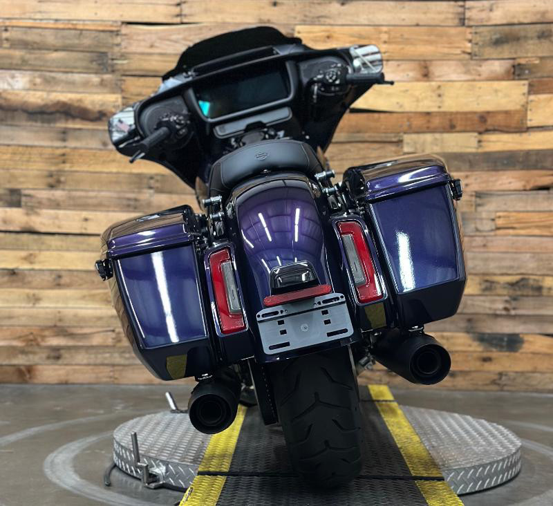 Street Glide®