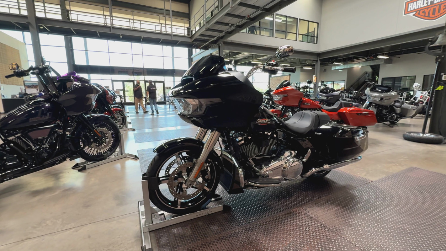 Road Glide®
