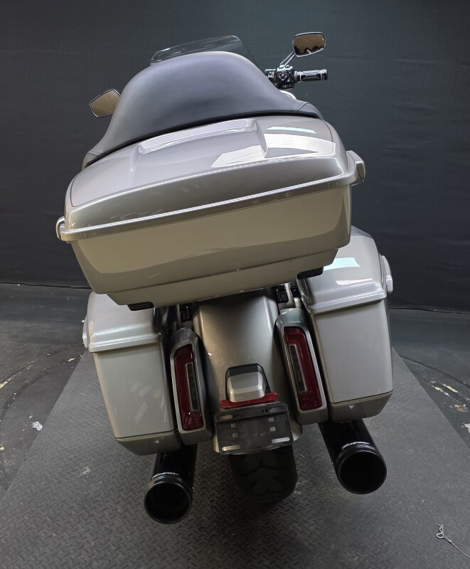 CVO® Road Glide®