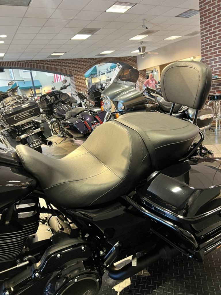 Street Glide® Special