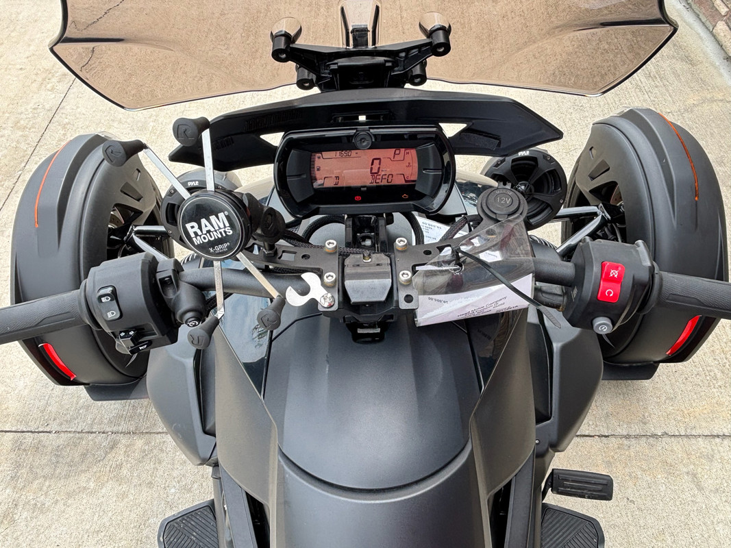 Ryker 900 Sport
