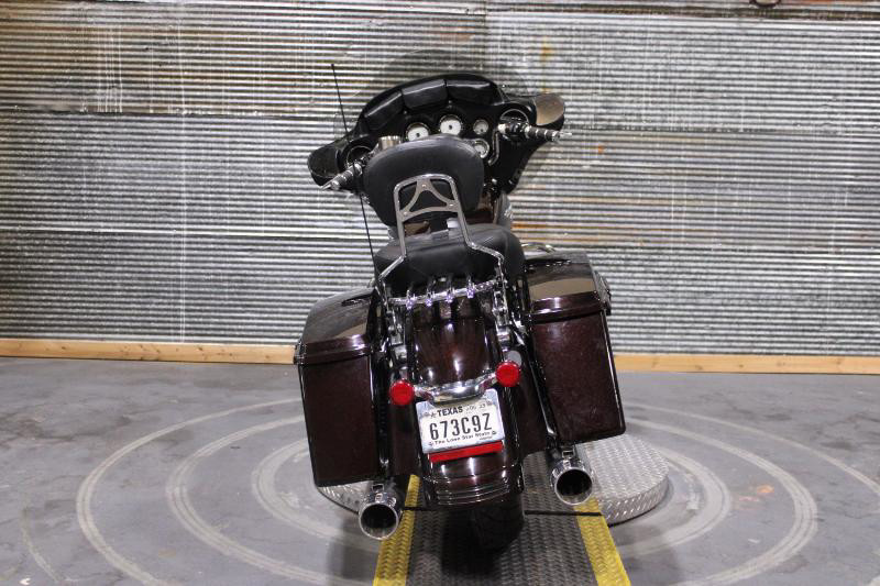 Street Glide®