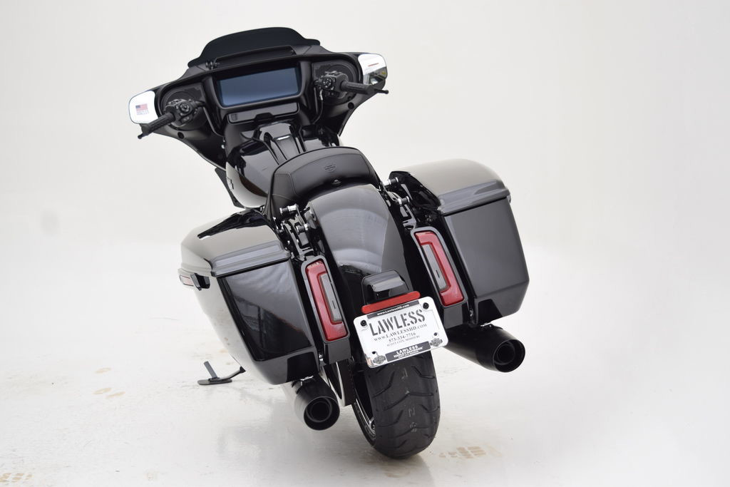 Street Glide®