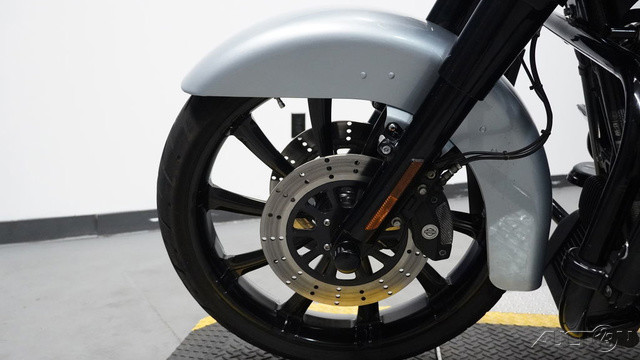 Street Glide® Special