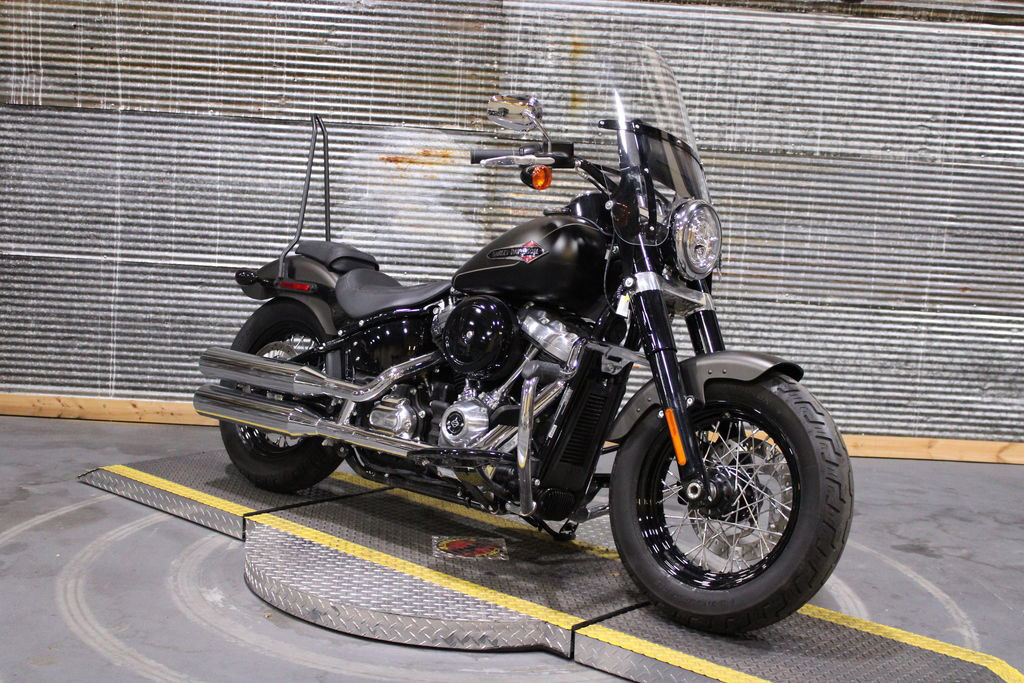 Softail® Slim®