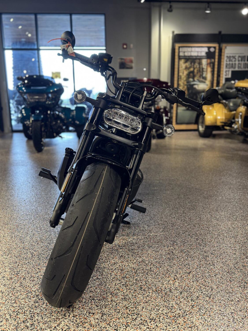 Sportster® S