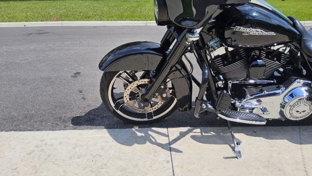 Street Glide®