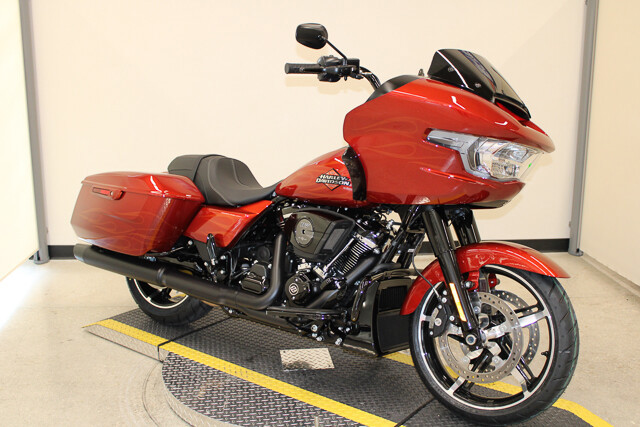 Road Glide®