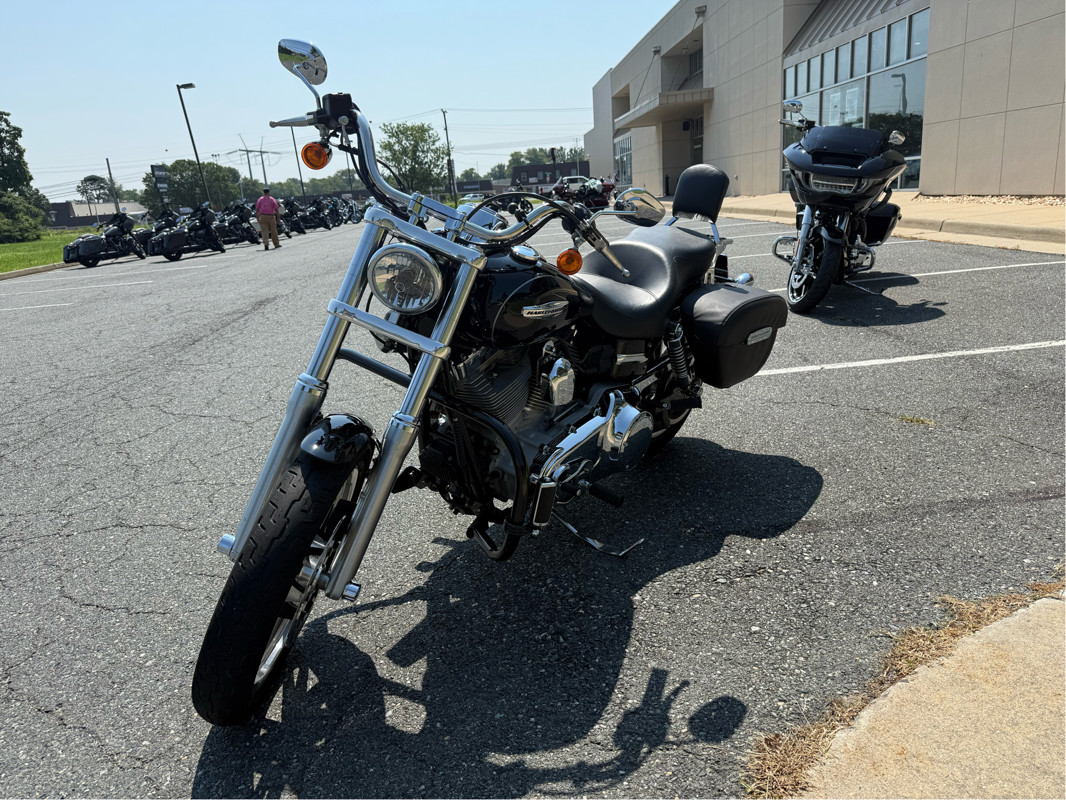Dyna® Super Glide® Custom