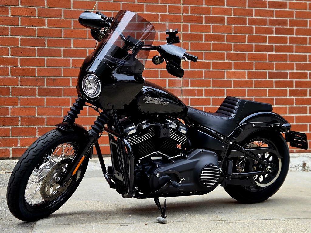 Softail® Street Bob®