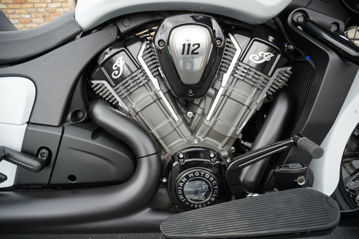 Chieftain PowerPlus Dark Horse 112