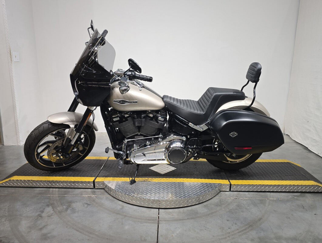 Softail® Sport Glide®