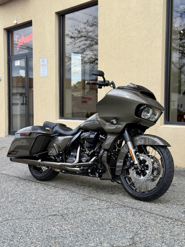 CVO® Road Glide®