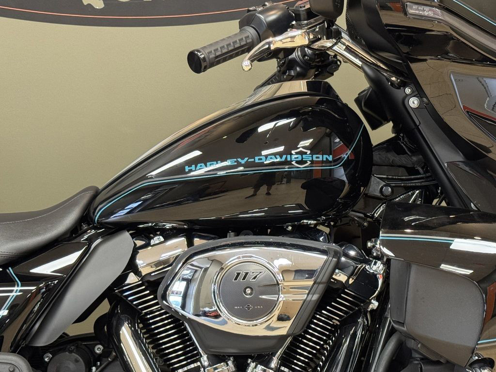 Street Glide® Ultra