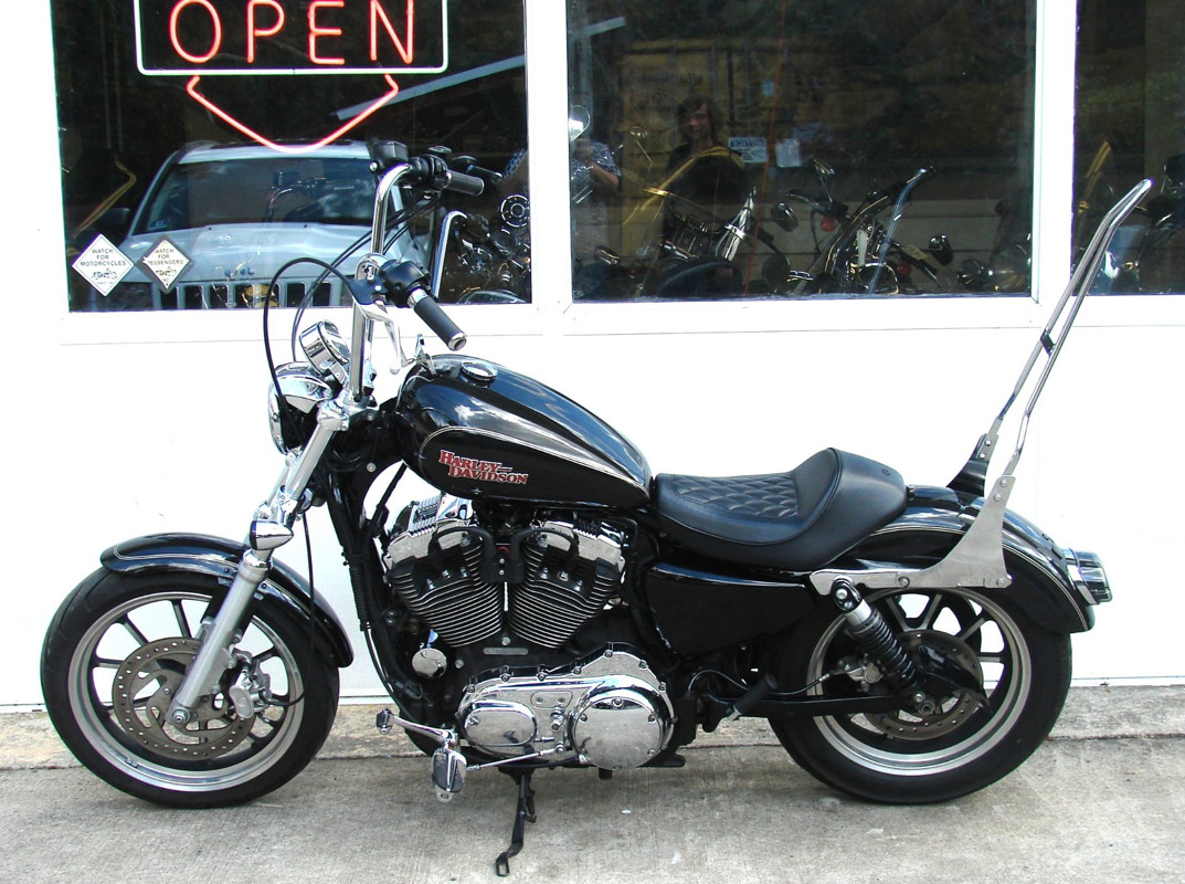 Sportster® SuperLow® 1200T