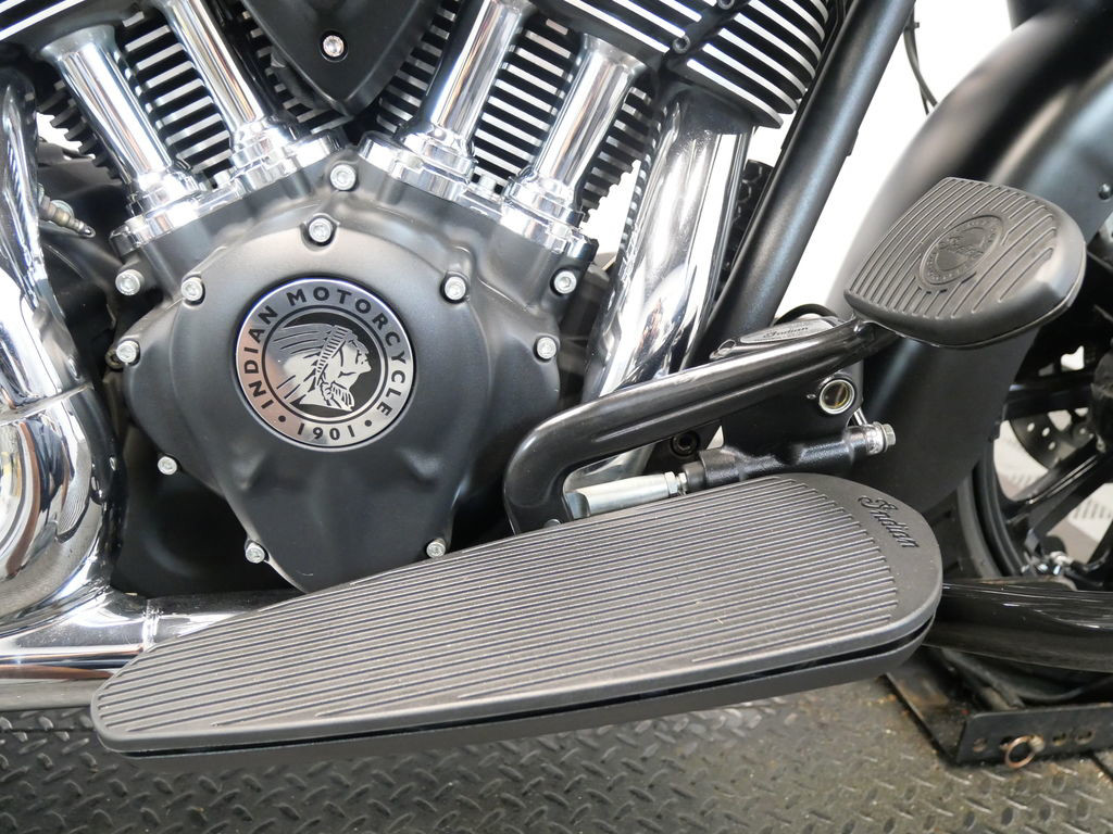 Chieftain® Dark Horse®