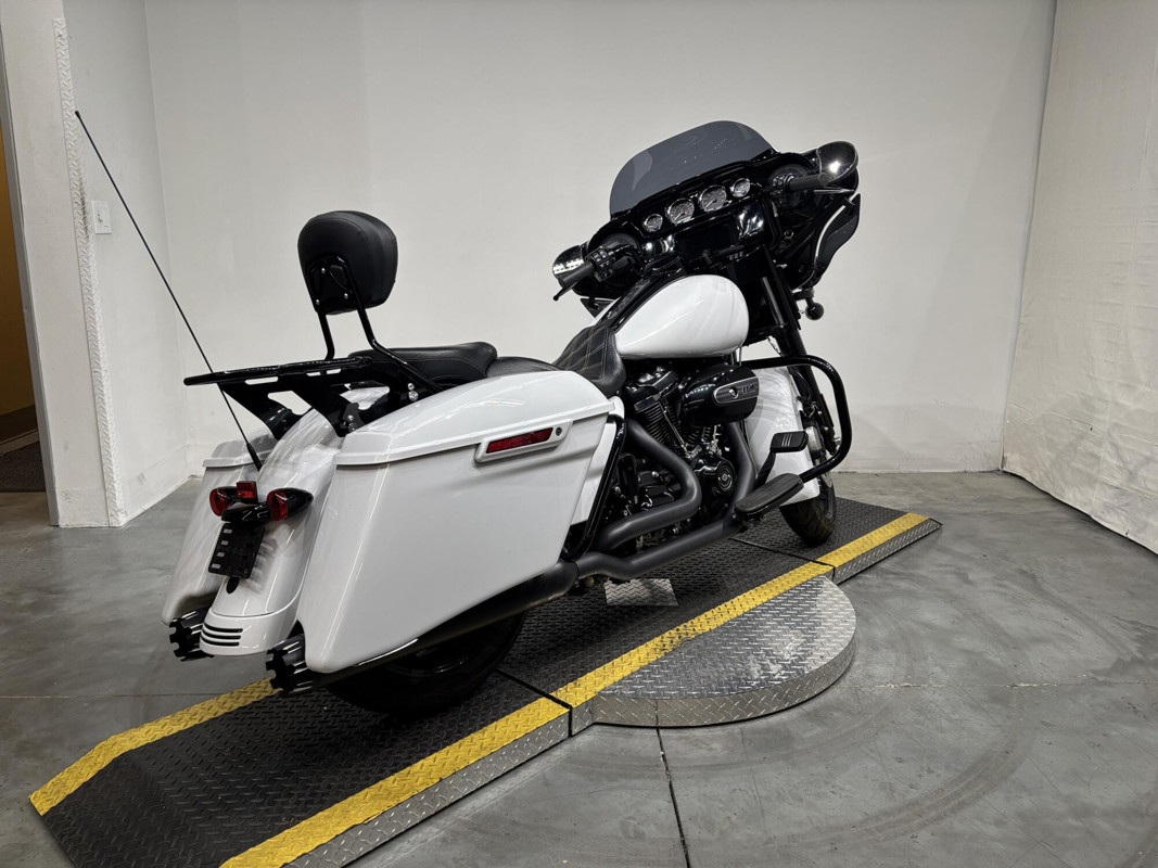 Street Glide® Special