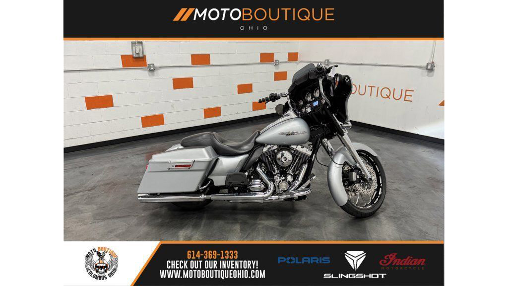 Street Glide®