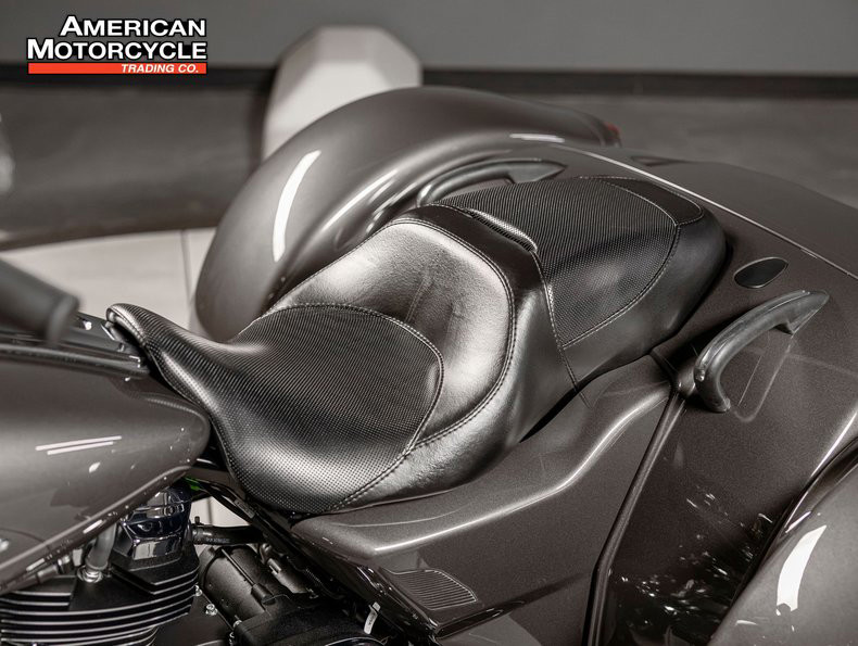 Road Glide® 3