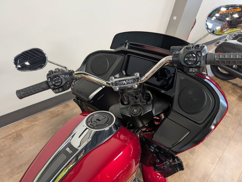 Road Glide®