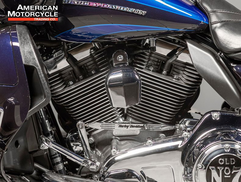 CVO® Road Glide® Ultra