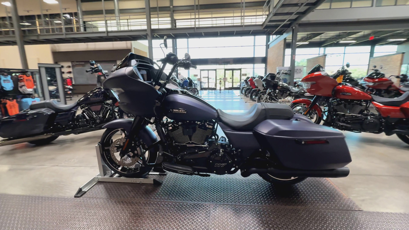 Road Glide®