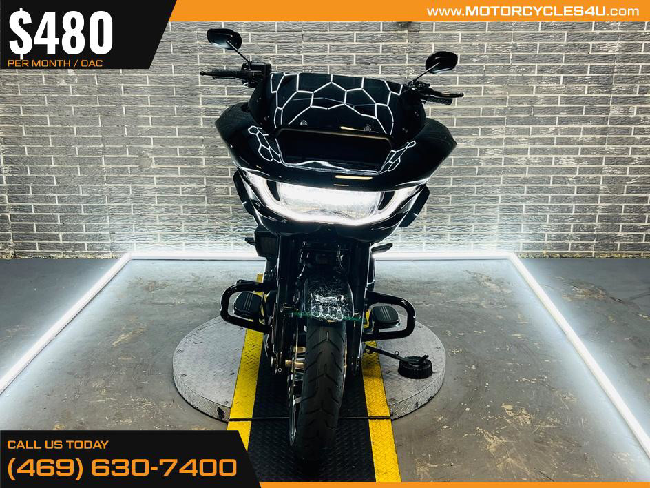 Road Glide®