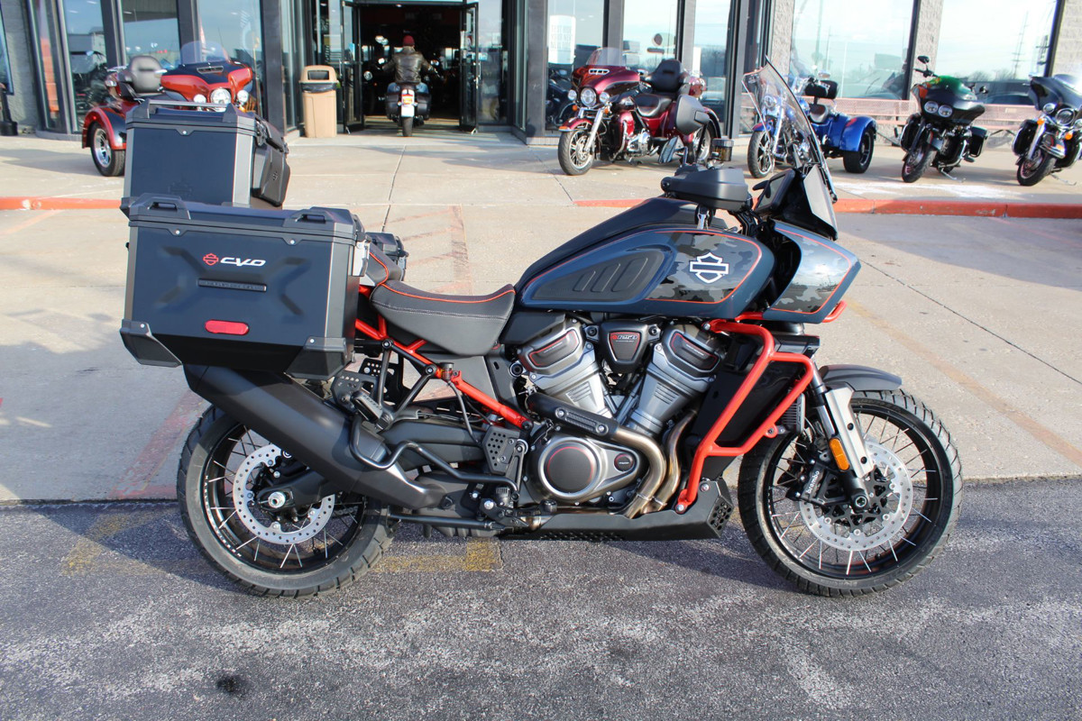 Sportster® S