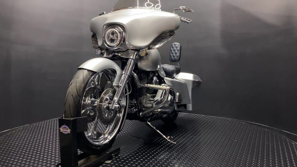 Electra Glide® Standard