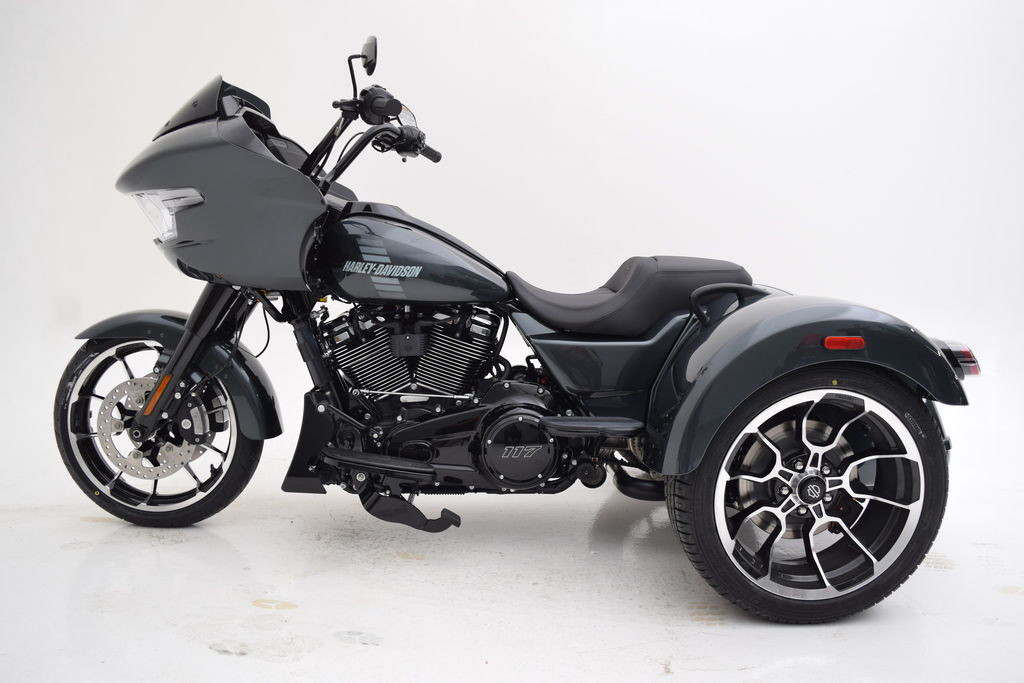 Road Glide® 3