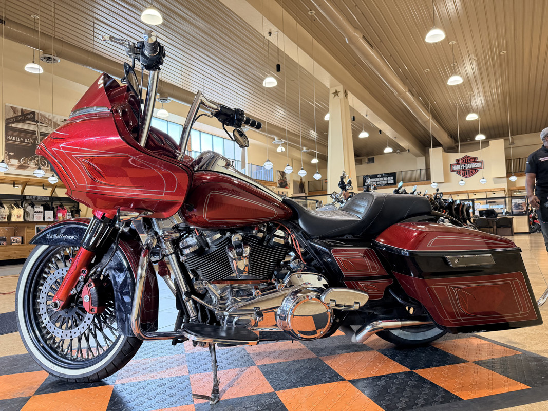 Road Glide® Special