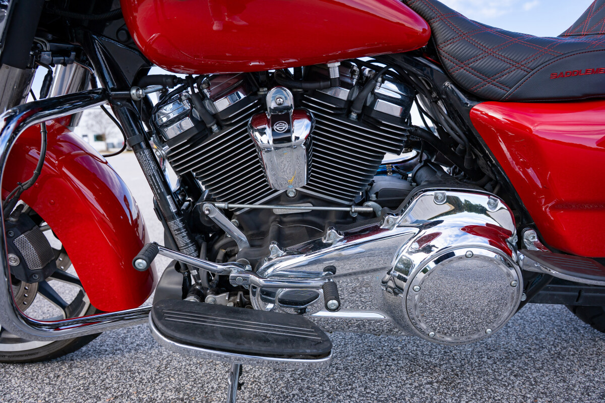 Street Glide®