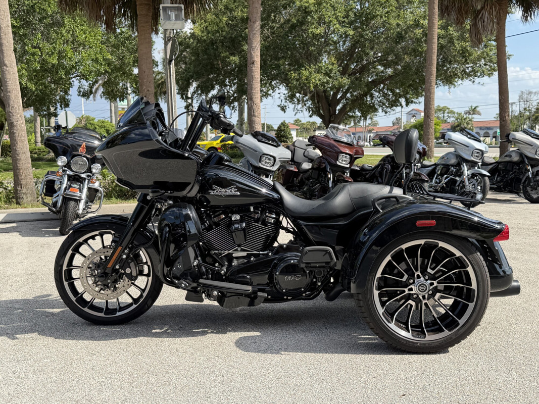 Road Glide® 3