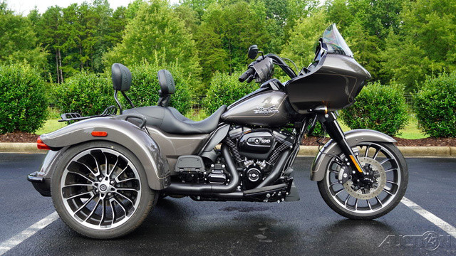 Road Glide® 3