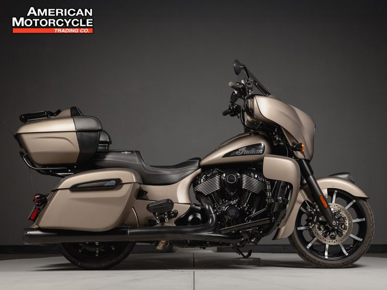 Roadmaster Dark Horse