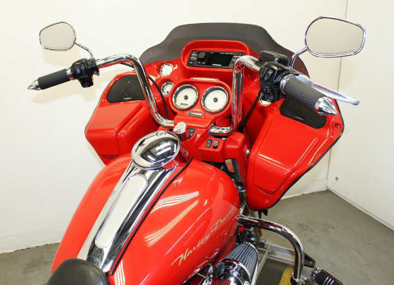 Road Glide® Custom