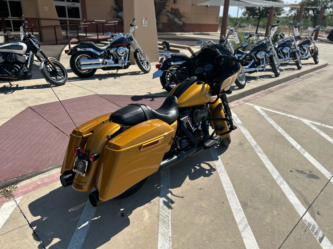 Road Glide® Special