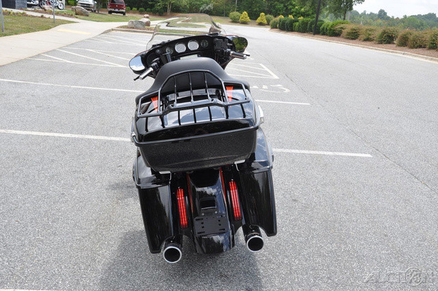 CVO® Street Glide®