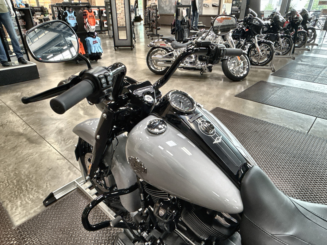 Road King® Special