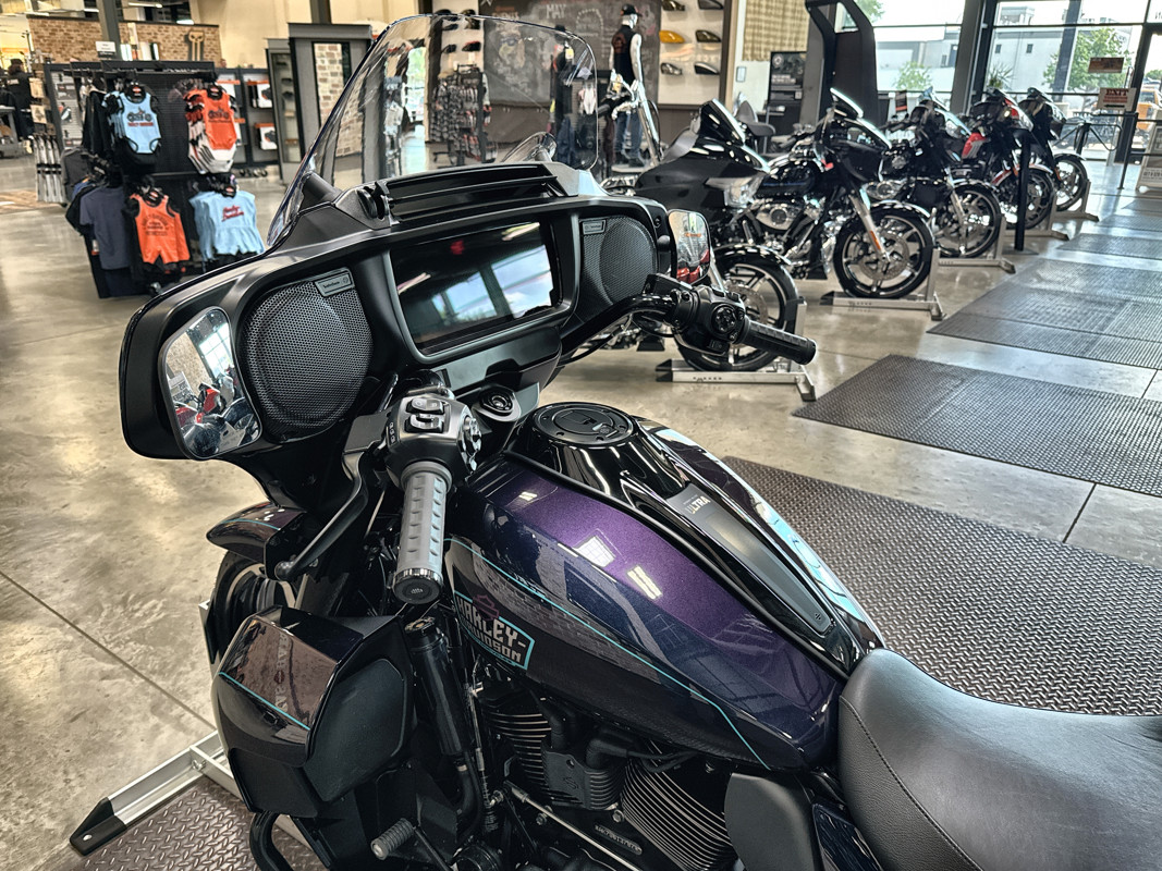 Street Glide® Ultra