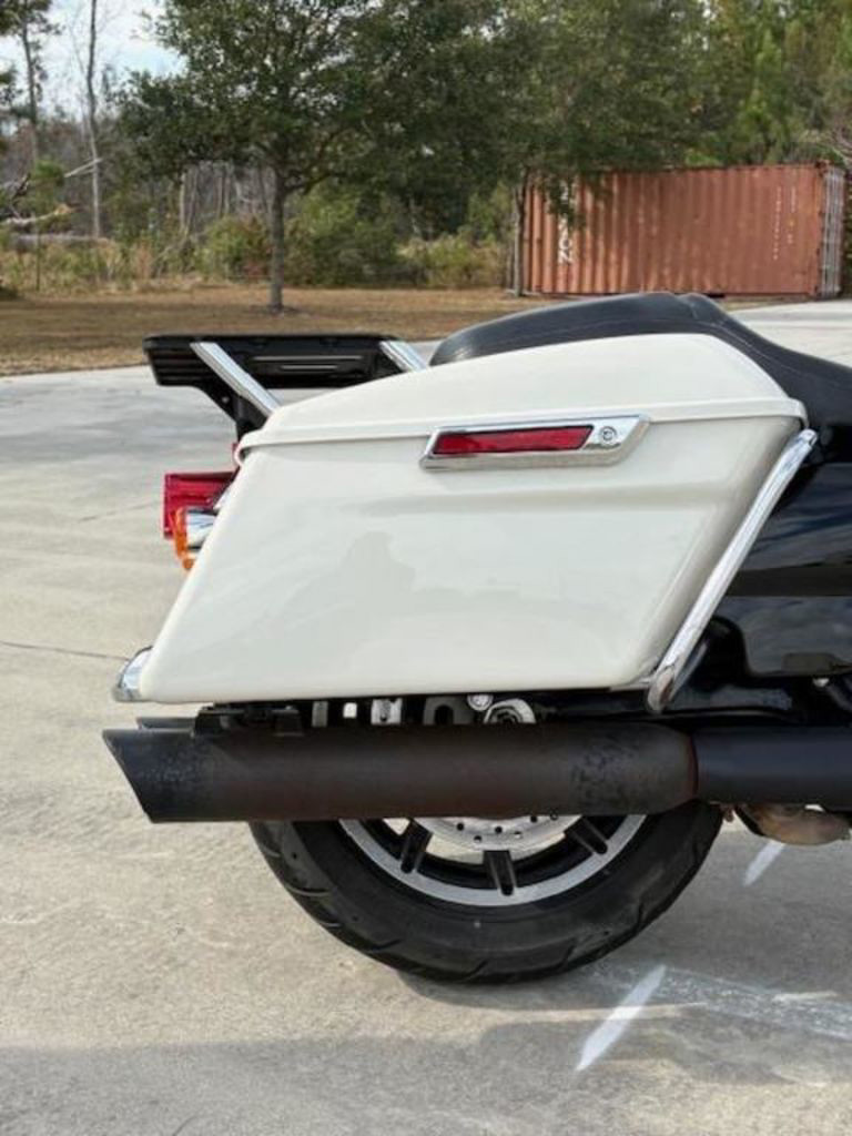 Electra Glide® Standard