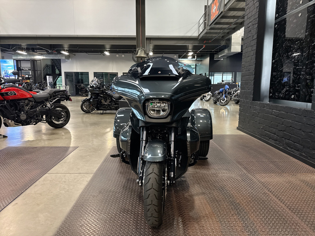 Street Glide® 3 Limited