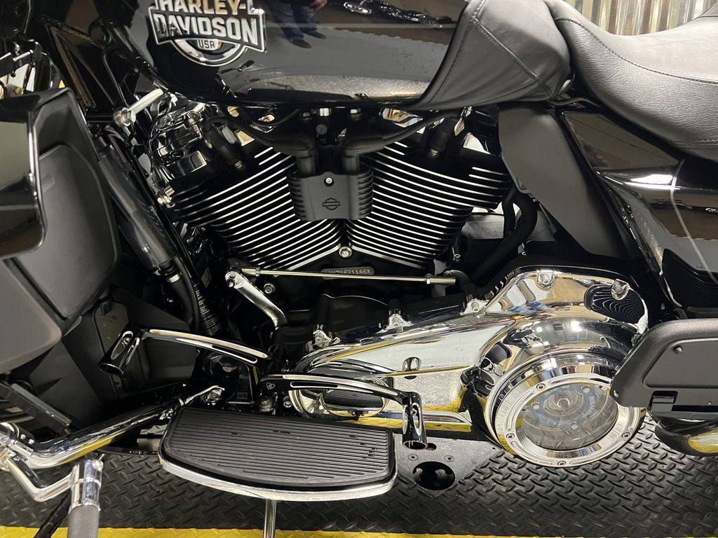 Street Glide® Ultra