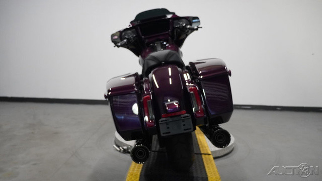 CVO® Street Glide®