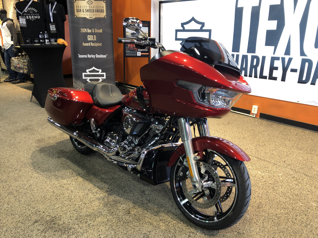 Road Glide®