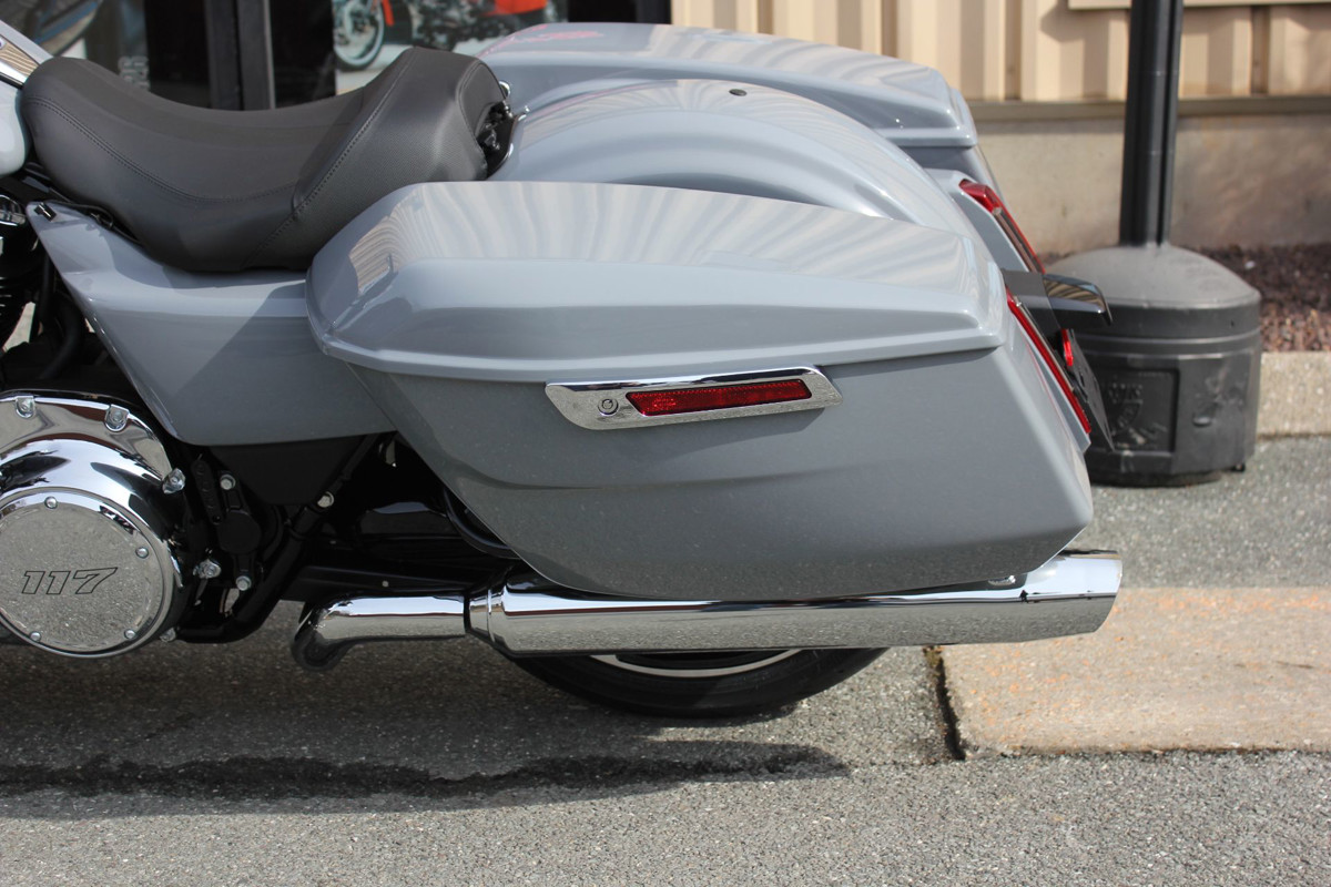 Street Glide®