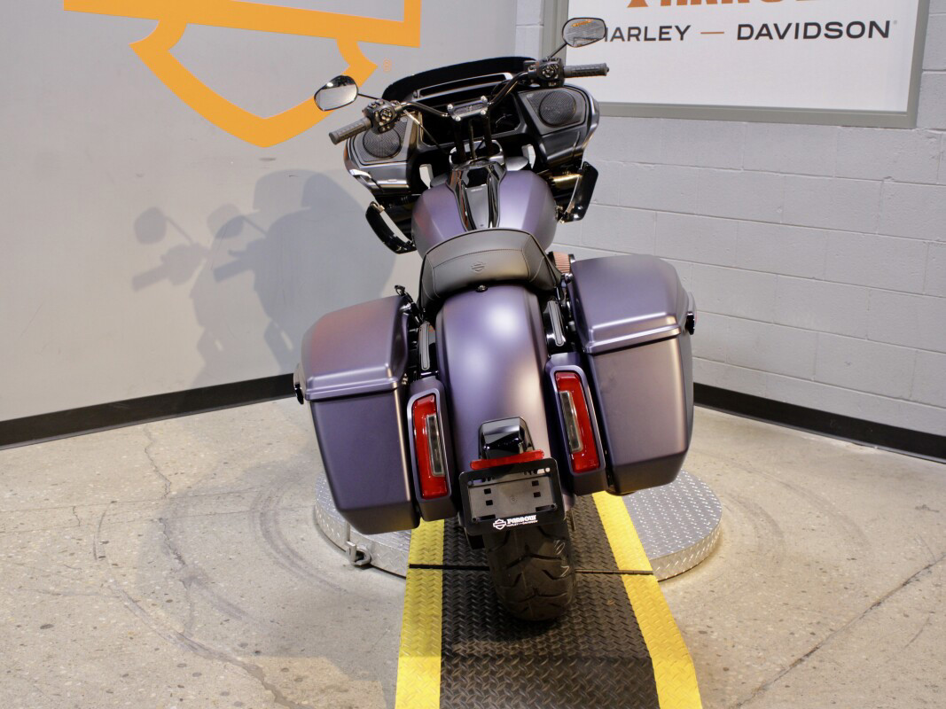 Road Glide®